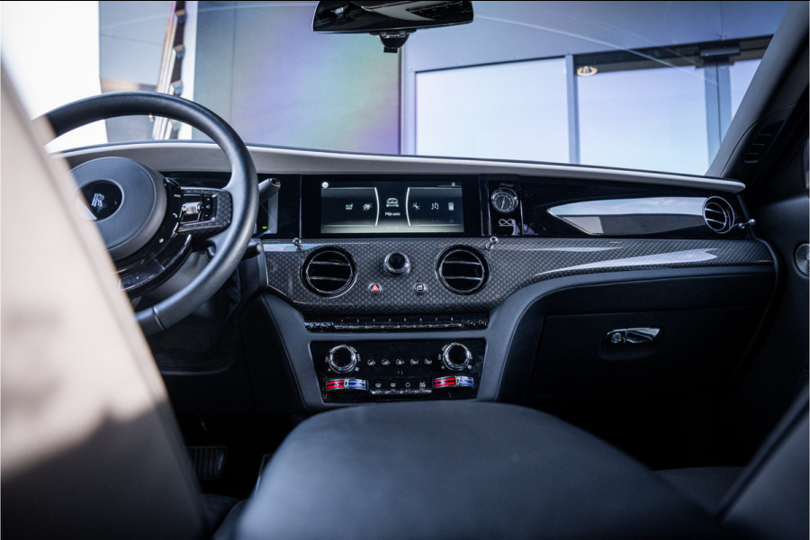 Rolls-Royce Ghost 6.75 V12 - Black Badge | Sterrenhemel | Bespoke Audio | Stoelkoeling & Massage