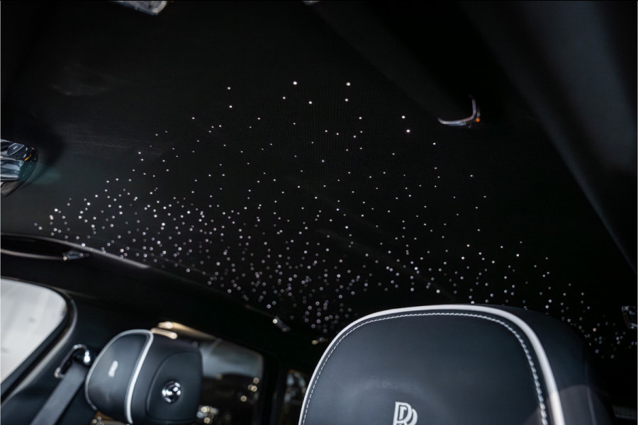 Rolls-Royce Ghost 6.75 V12 - Black Badge | Sterrenhemel | Bespoke Audio | Stoelkoeling & Massage