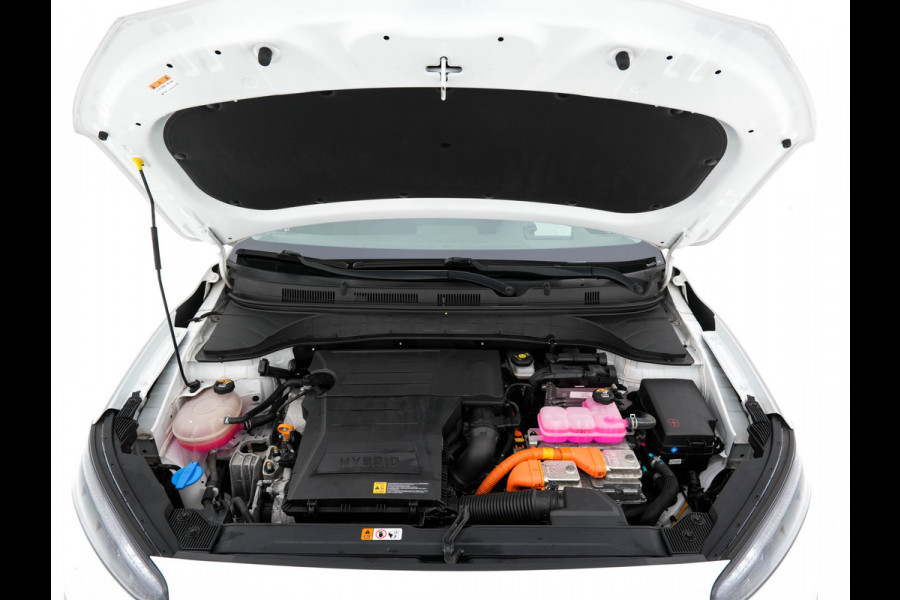 Hyundai Kona 1.6 GDI HEV Fashion (INCL-BTW) Aut. *NAVI-FULLMAP | DIGI-COCKPIT | FULL-LED | KEYLESS | CAMERA | HEAD-UP | SHIFT-PADDLES | DAB | COMFORT-SEATS | PRIVACY-GLASS | TOWBAR | 16 "ALU*