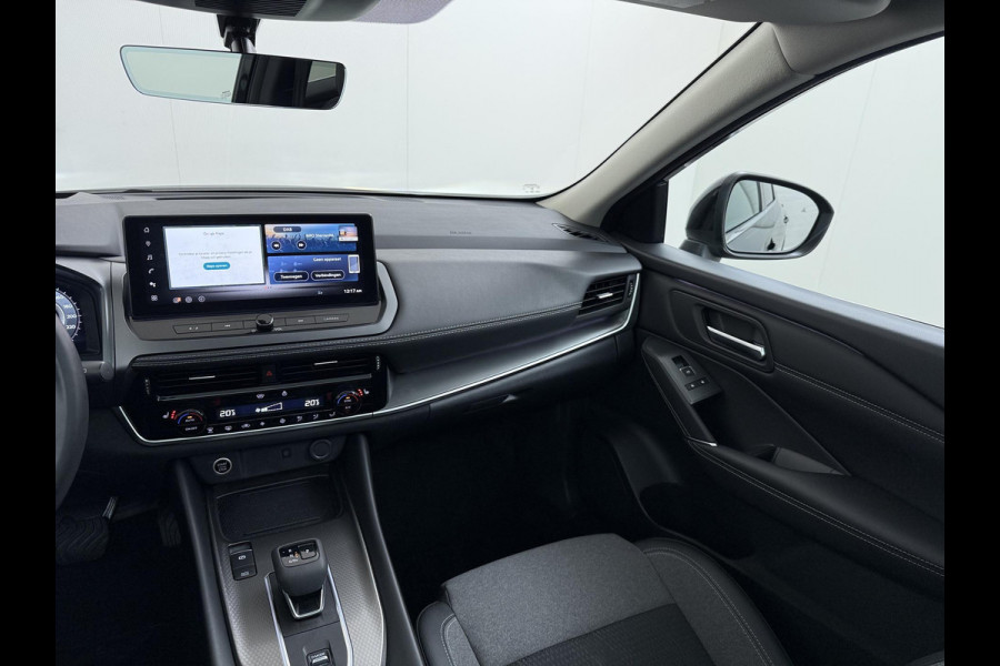 Nissan QASHQAI 1.3 MHEV Xtronic N-Connecta | FABRIEKSGARANTIE| PANO| VOORRUITVERWARMING| STOEL + STUUR VERWARMING| 360 CAMERA| DODE HOEK| HEAD-UP| ELEK. ACHTERKLEP
