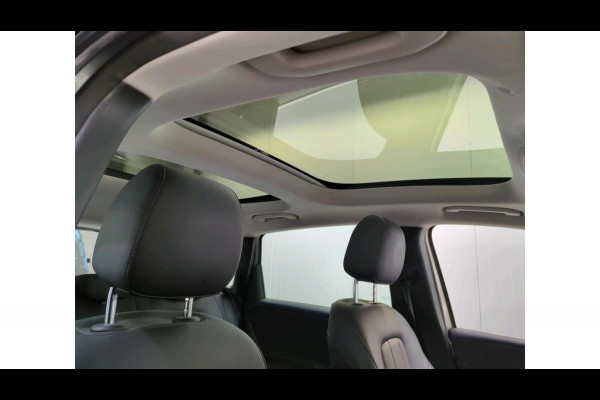 Mercedes-Benz B-Klasse 200 Business Solution Luxury NL AUTO | WIDESCREEN | PANO | CAMERA | TREKHAAK