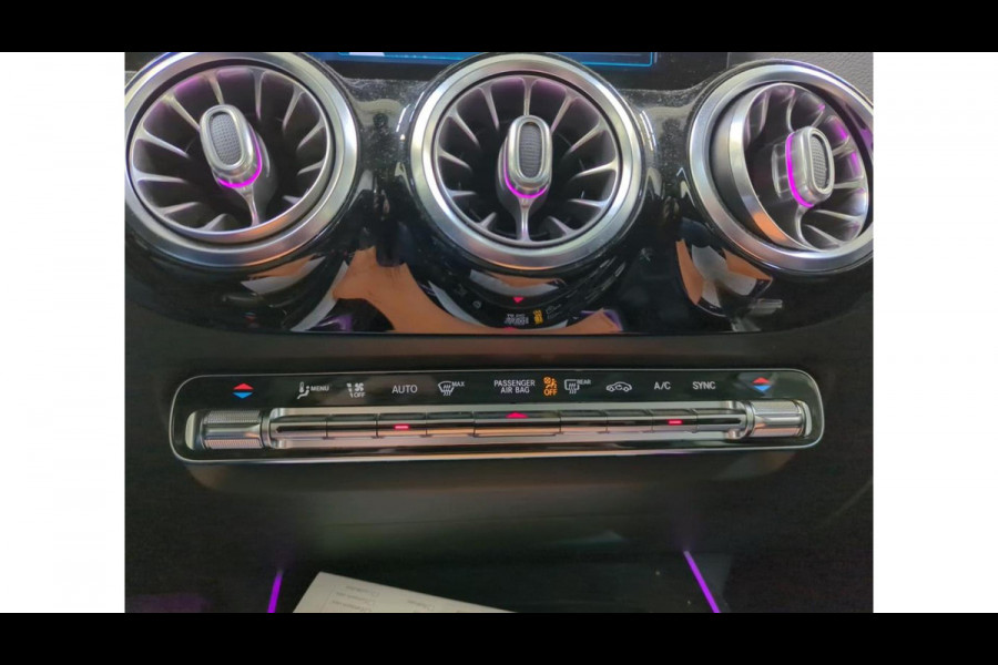 Mercedes-Benz B-Klasse 200 Business Solution Luxury NL AUTO | WIDESCREEN | PANO | CAMERA | TREKHAAK
