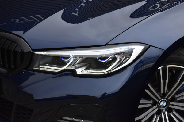 BMW 3 Serie 330e M Sport Individual | Pano | ACC | Laser Light | Memory | Harman/Kardon | Camera |