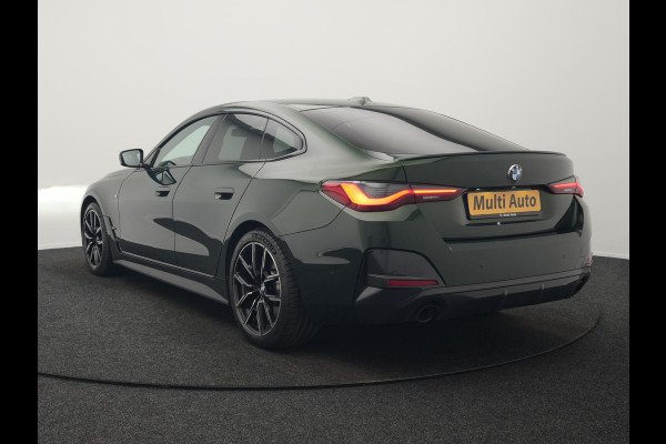 BMW 4 Serie Gran Coupé 430i M Sport 245pk Dealer O.H Sanremo Green | Panodak | Lederen Competition Stoelen Memory & Verwarmd | Adaptive Onderstel | 360 Camera | Harman & Kardon | 19" L.M | Carbon | Apple Carplay | Navigatie | Blis | Virtual | DAB |