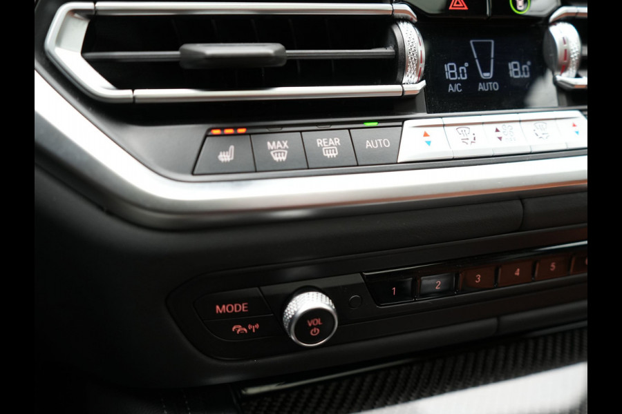 BMW 4 Serie Gran Coupé 430i M Sport 245pk Dealer O.H Sanremo Green | Panodak | Lederen Competition Stoelen Memory & Verwarmd | Adaptive Onderstel | 360 Camera | Harman & Kardon | 19" L.M | Carbon | Apple Carplay | Navigatie | Blis | Virtual | DAB |