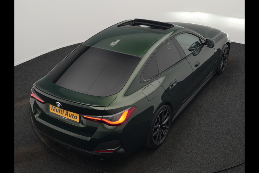 BMW 4 Serie Gran Coupé 430i M Sport 245pk Dealer O.H Sanremo Green | Panodak | Lederen Competition Stoelen Memory & Verwarmd | Adaptive Onderstel | 360 Camera | Harman & Kardon | 19" L.M | Carbon | Apple Carplay | Navigatie | Blis | Virtual | DAB |