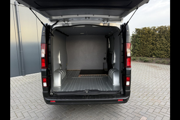 Opel Vivaro 1.6 CDTI 126 PK / L1H1 / 1e EIG. / ACHTERKLEP / AIRCO / CRUISE / NAVI / CAMERA / BLUETOOTH