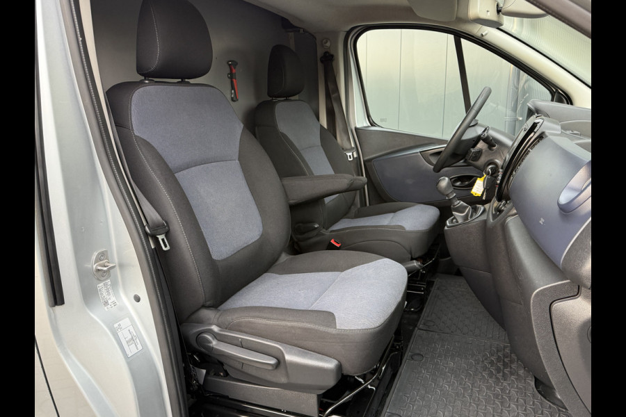 Opel Vivaro 1.6 CDTI 126 PK / L1H1 / 1e EIG. / ACHTERKLEP / AIRCO / CRUISE / NAVI / CAMERA / BLUETOOTH