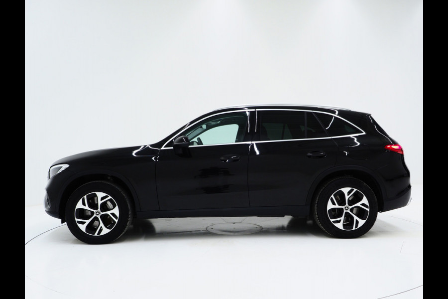 Mercedes-Benz GLC 300e 4MATIC 320PK | Camera | Trekhaak | Virtual | Sfeerverlichting | Stoelverwarming | LED | Carplay