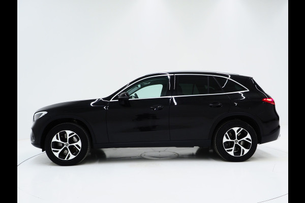 Mercedes-Benz GLC 300e 4MATIC 320PK | Camera | Trekhaak | Virtual | Sfeerverlichting | Stoelverwarming | LED | Carplay