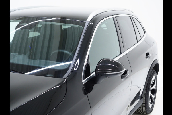 Mercedes-Benz GLC 300e 4MATIC 320PK | Camera | Trekhaak | Virtual | Sfeerverlichting | Stoelverwarming | LED | Carplay