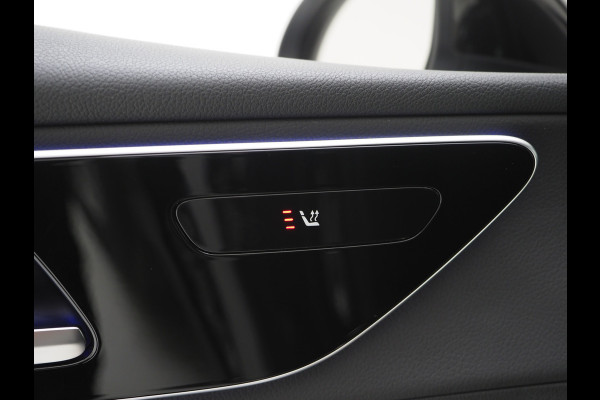 Mercedes-Benz GLC 300e 4MATIC 320PK | Camera | Trekhaak | Virtual | Sfeerverlichting | Stoelverwarming | LED | Carplay