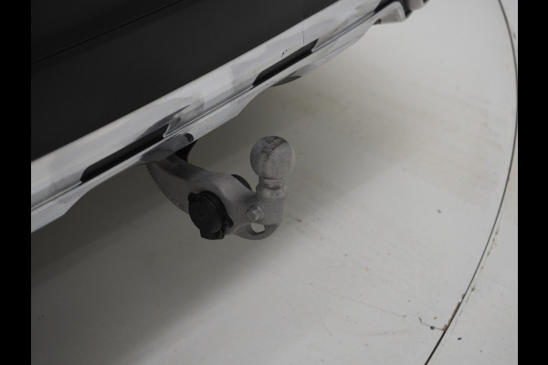 Mercedes-Benz GLC 300e 4MATIC 320PK | Camera | Trekhaak | Virtual | Sfeerverlichting | Stoelverwarming | LED | Carplay