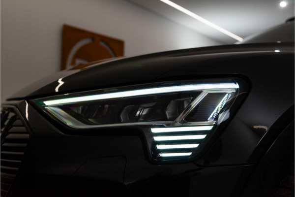 Audi e-tron Sportback 55 Quattro S Edition 95 kWh 408PK | NL AUTO/NAP/1E Eig. | Pano | Memory | Stoelverw. | 12 MND Garantie