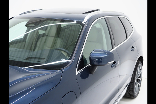 Volvo XC60 2.0 T6 Recharge AWD Ultimate Long Range | Panoramadak | Harman/Kardon | Pilot Assist | Trekhaak | HUD | Keyless | Carplay