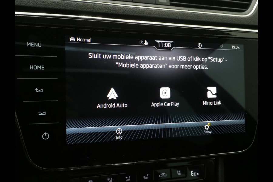 Škoda Superb Combi 1.4 TSI iV Laurin & Klement | Panoramadak | Massage | Trekhaak | Canton | Leder | 360 | Keyless | Adaptive Cruise