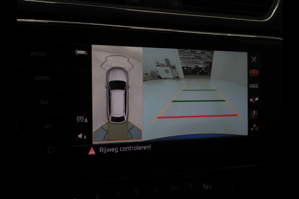 Škoda Superb Combi 1.4 TSI iV Laurin & Klement | Panoramadak | Massage | Trekhaak | Canton | Leder | 360 | Keyless | Adaptive Cruise