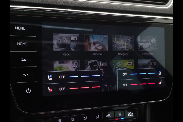 Škoda Superb Combi 1.4 TSI iV Laurin & Klement | Panoramadak | Massage | Trekhaak | Canton | Leder | 360 | Keyless | Adaptive Cruise