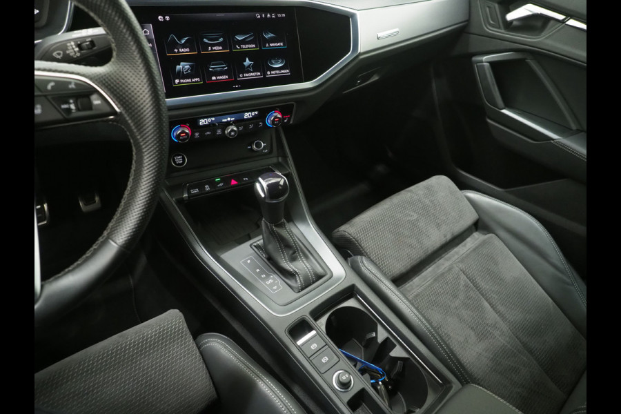 Audi Q3 Sportback 45 TFSI e S-Line Edition Black | LED | Keyless | Adaptive Cruise | Camera | Zwarte Hemel | Carplay