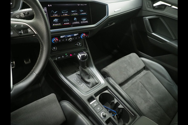 Audi Q3 Sportback 45 TFSI e S-Line Edition Black | LED | Keyless | Adaptive Cruise | Camera | Zwarte Hemel | Carplay