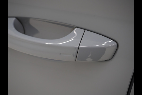 Škoda Superb Combi 1.4 TSI iV Laurin & Klement | Panoramadak | Massage | Canton | Trekhaak | 360 | Leder | Keyless | Adaptive Cruise