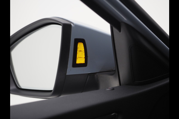 Škoda Superb Combi 1.4 TSI iV Laurin & Klement | Panoramadak | Massage | Canton | Trekhaak | 360 | Leder | Keyless | Adaptive Cruise