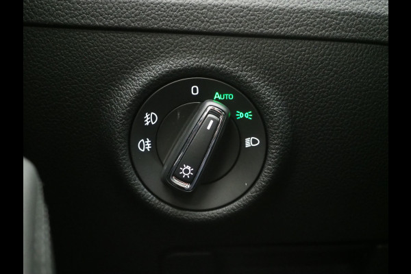 Škoda Superb Combi 1.4 TSI iV Laurin & Klement | Panoramadak | Massage | Canton | Trekhaak | 360 | Leder | Keyless | Adaptive Cruise