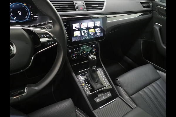 Škoda Superb Combi 1.4 TSI iV Laurin & Klement | Panoramadak | Massage | Canton | Trekhaak | 360 | Leder | Keyless | Adaptive Cruise