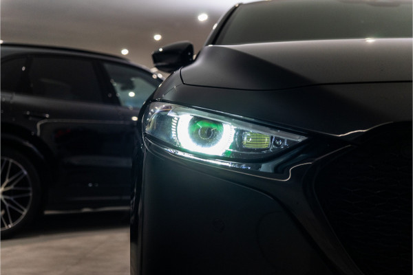 Mazda 3 2.0 e-SkyActiv-X M Hybrid 180 Luxury 187PK | NL AUTO+NAP | Bose | Leder | HUD | Elektr. Stoelen | VOL OPTIE! 12 MND Garantie