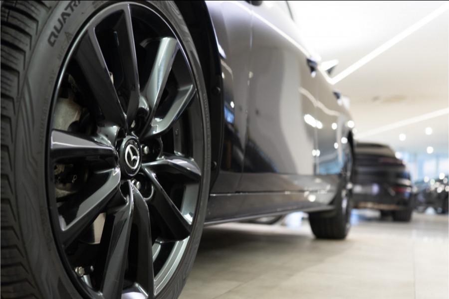 Mazda 3 2.0 e-SkyActiv-X M Hybrid 180 Luxury 187PK | NL AUTO+NAP | Bose | Leder | HUD | Elektr. Stoelen | VOL OPTIE! 12 MND Garantie