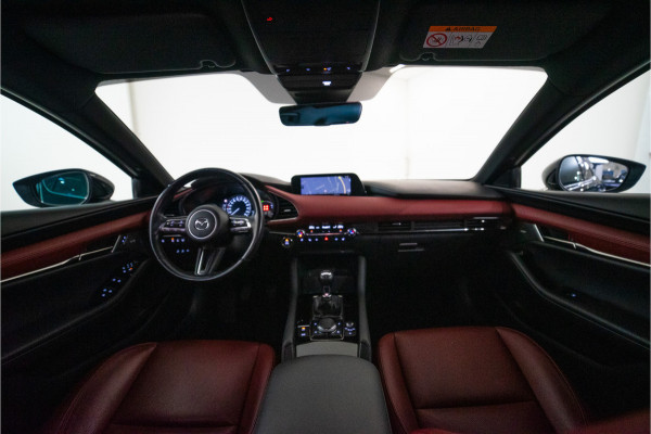 Mazda 3 2.0 e-SkyActiv-X M Hybrid 180 Luxury 187PK | NL AUTO+NAP | Bose | Leder | HUD | Elektr. Stoelen | VOL OPTIE! 12 MND Garantie
