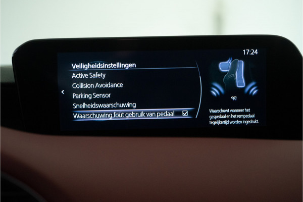 Mazda 3 2.0 e-SkyActiv-X M Hybrid 180 Luxury 187PK | NL AUTO+NAP | Bose | Leder | HUD | Elektr. Stoelen | VOL OPTIE! 12 MND Garantie