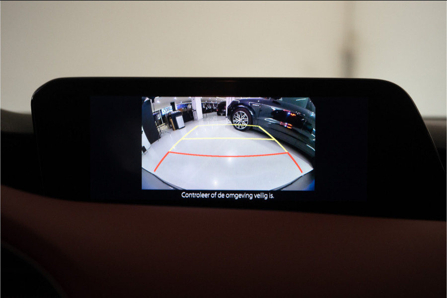 Mazda 3 2.0 e-SkyActiv-X M Hybrid 180 Luxury 187PK | NL AUTO+NAP | Bose | Leder | HUD | Elektr. Stoelen | VOL OPTIE! 12 MND Garantie