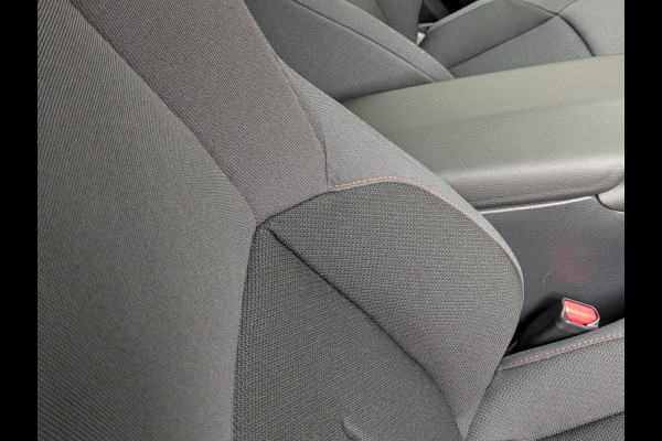 Toyota C-HR 2.0 Plug-in Hybrid 220 Dynamic|Stoel/Stuurverwarming|Groot-Navi|Adaptive-Cruise|Apple-Carplay/Android-Auto