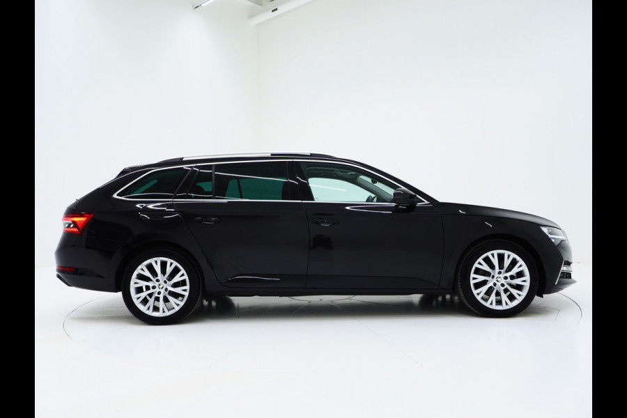Škoda Superb Combi 1.4 TSI iV Style | Panoramadak | Trekhaak | Canton | 360 | Keyless | Adaptive Cruise | Carplay