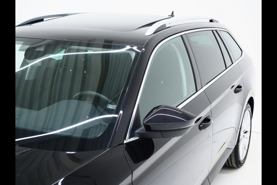 Škoda Superb Combi 1.4 TSI iV Style | Panoramadak | Trekhaak | Canton | 360 | Keyless | Adaptive Cruise | Carplay