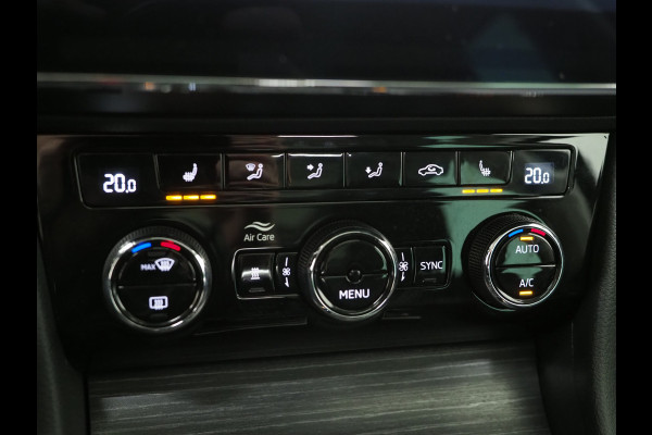 Škoda Superb Combi 1.4 TSI iV Style | Panoramadak | Trekhaak | Canton | 360 | Keyless | Adaptive Cruise | Carplay
