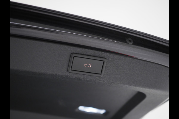 Škoda Superb Combi 1.4 TSI iV Style | Panoramadak | Trekhaak | Canton | 360 | Keyless | Adaptive Cruise | Carplay