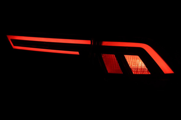 Volkswagen T-Roc 1.5 TSI ACT / PANODAK / VIRTUAL / ACC / KEYLESS / CAMERA / CARPLAY