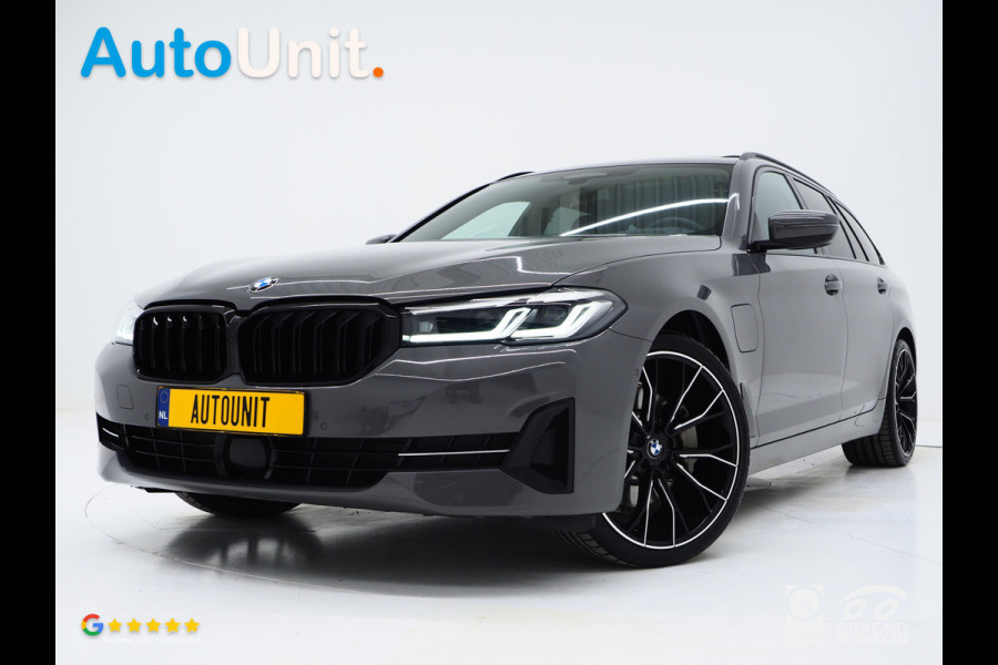 BMW 5 Serie Touring 530e xDrive | Panoramadak | Harman/Kardon | HUD | Camera | Leder | Keyless | Adaptive Cruise