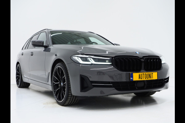 BMW 5 Serie Touring 530e xDrive | Panoramadak | Harman/Kardon | HUD | Camera | Leder | Keyless | Adaptive Cruise