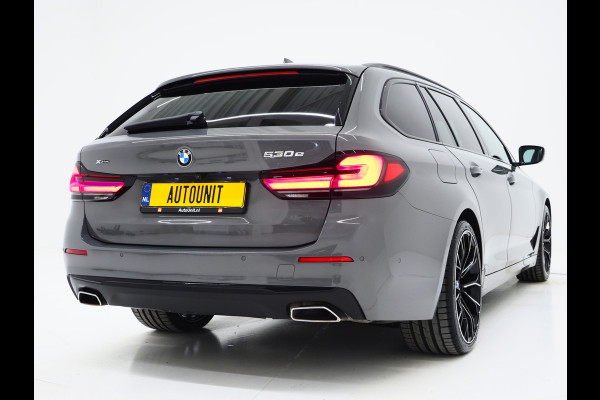 BMW 5 Serie Touring 530e xDrive | Panoramadak | Harman/Kardon | HUD | Camera | Leder | Keyless | Adaptive Cruise