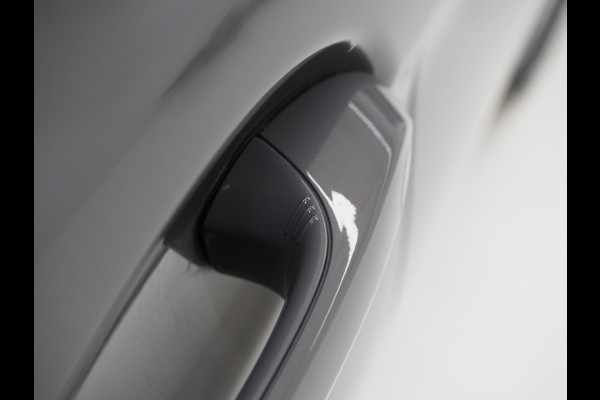 BMW 5 Serie Touring 530e xDrive | Panoramadak | Harman/Kardon | HUD | Camera | Leder | Keyless | Adaptive Cruise