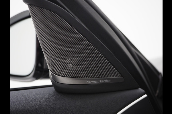 BMW 5 Serie Touring 530e xDrive | Panoramadak | Harman/Kardon | HUD | Camera | Leder | Keyless | Adaptive Cruise