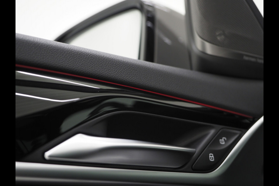 BMW 5 Serie Touring 530e xDrive | Panoramadak | Harman/Kardon | HUD | Camera | Leder | Keyless | Adaptive Cruise