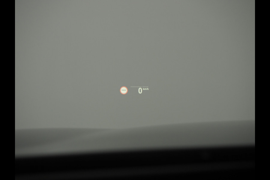 BMW 5 Serie Touring 530e xDrive | Panoramadak | Harman/Kardon | HUD | Camera | Leder | Keyless | Adaptive Cruise