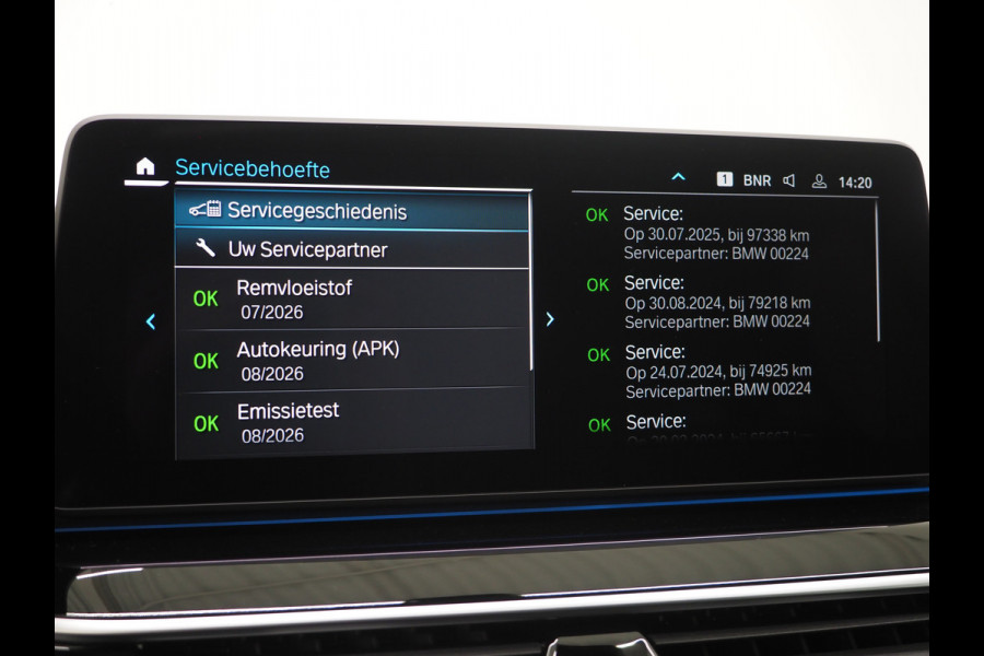 BMW 5 Serie Touring 530e xDrive | Panoramadak | Harman/Kardon | HUD | Camera | Leder | Keyless | Adaptive Cruise