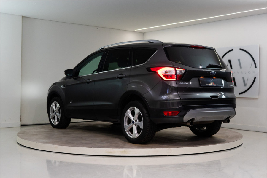 Ford Kuga 1.5 EcoBoost Titanium 183PK AWD | Automaat | Xenon | Trekhaak | Camera | Stoelverwarming | 12 MND Garantie
