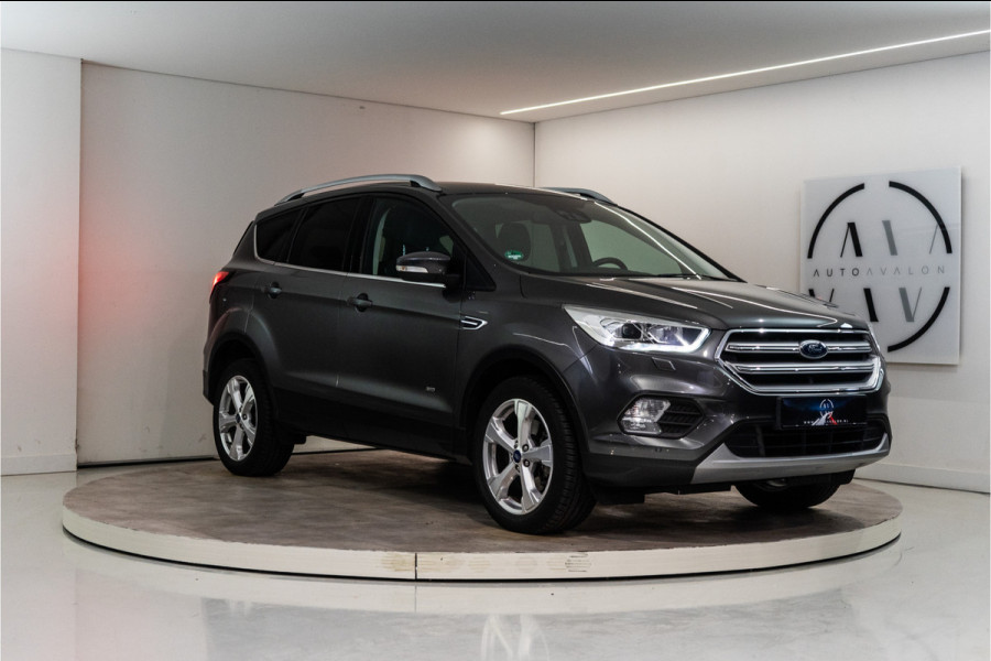 Ford Kuga 1.5 EcoBoost Titanium 183PK AWD | Automaat | Xenon | Trekhaak | Camera | Stoelverwarming | 12 MND Garantie