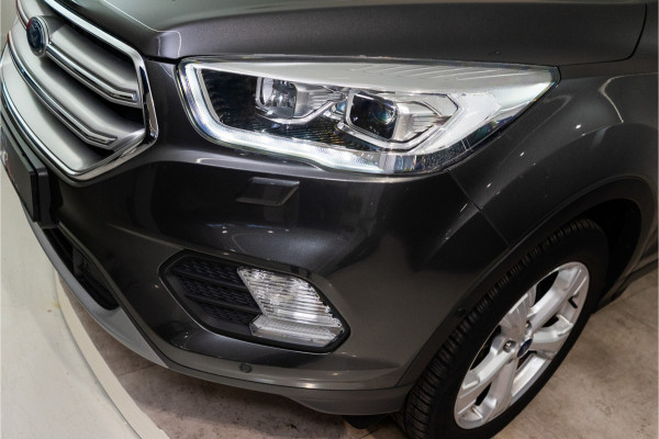 Ford Kuga 1.5 EcoBoost Titanium 183PK AWD | Automaat | Xenon | Trekhaak | Camera | Stoelverwarming | 12 MND Garantie